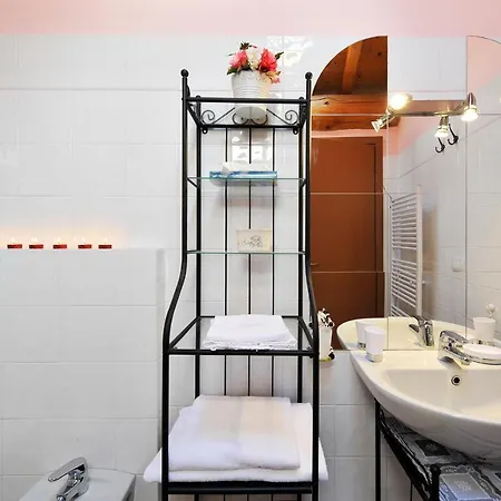 Sleeps 4 Pool Appartement *